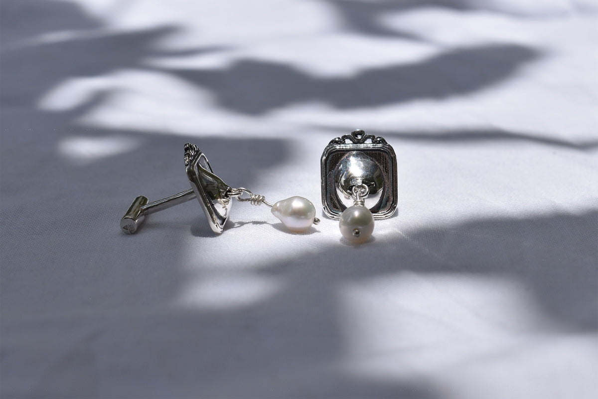 Alere Cufflinks